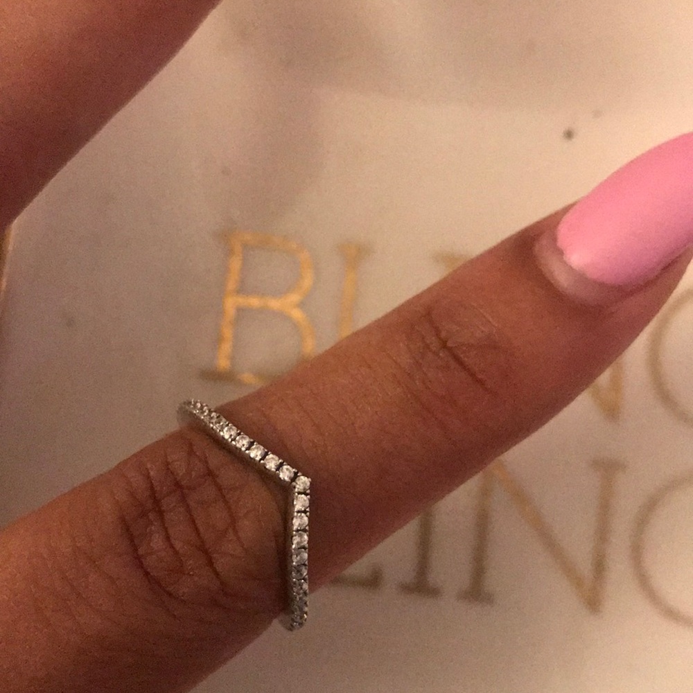 Pandora silver ring with stones